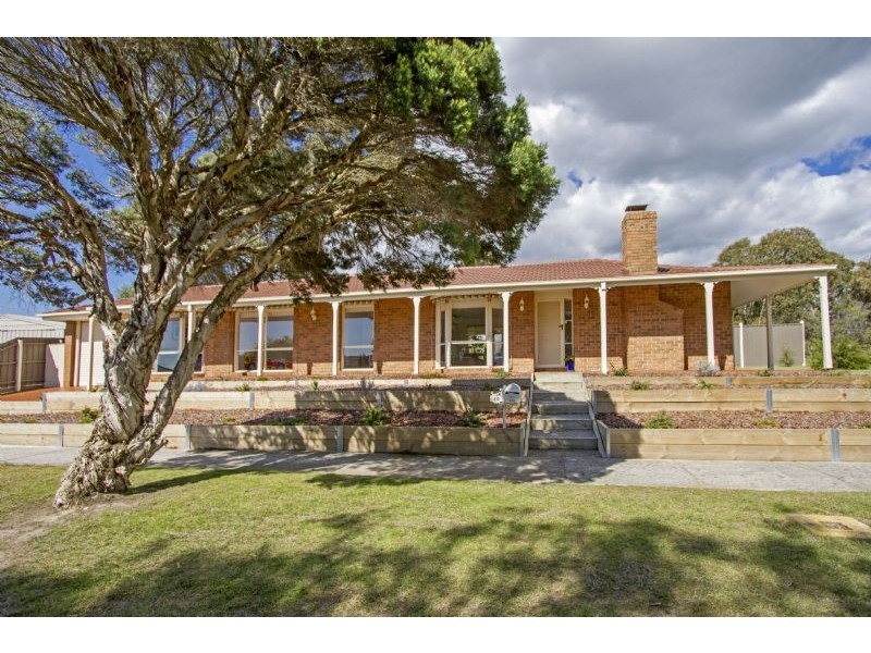 10 Casuarina Close, Langwarrin VIC 3910