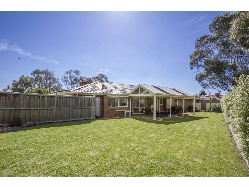 10 Casuarina Close, Langwarrin VIC 3910