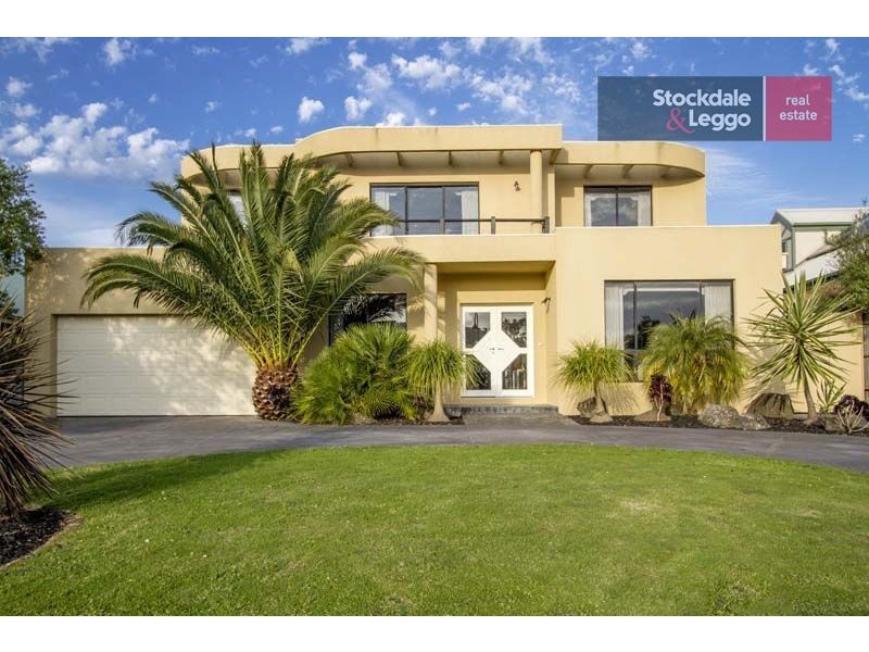 29 Huntingtower Crescent, Langwarrin VIC 3910