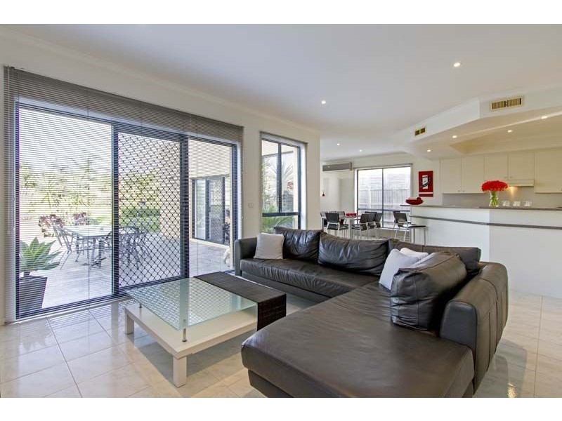 29 Huntingtower Crescent, Langwarrin VIC 3910