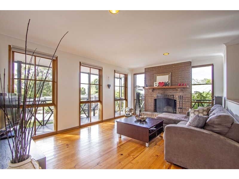 12 Lorraine Avenue, Langwarrin VIC 3910