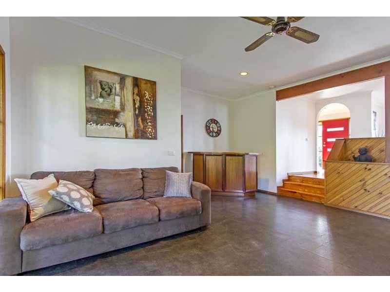 12 Lorraine Avenue, Langwarrin VIC 3910