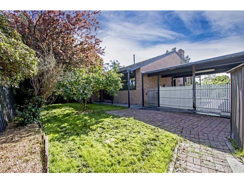12 Lorraine Avenue, Langwarrin VIC 3910