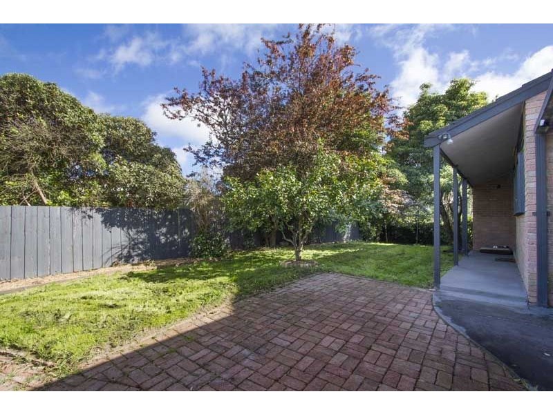 12 Lorraine Avenue, Langwarrin VIC 3910