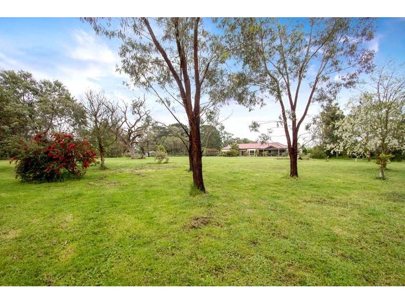 106 Weeroona Road, Langwarrin South VIC 3911