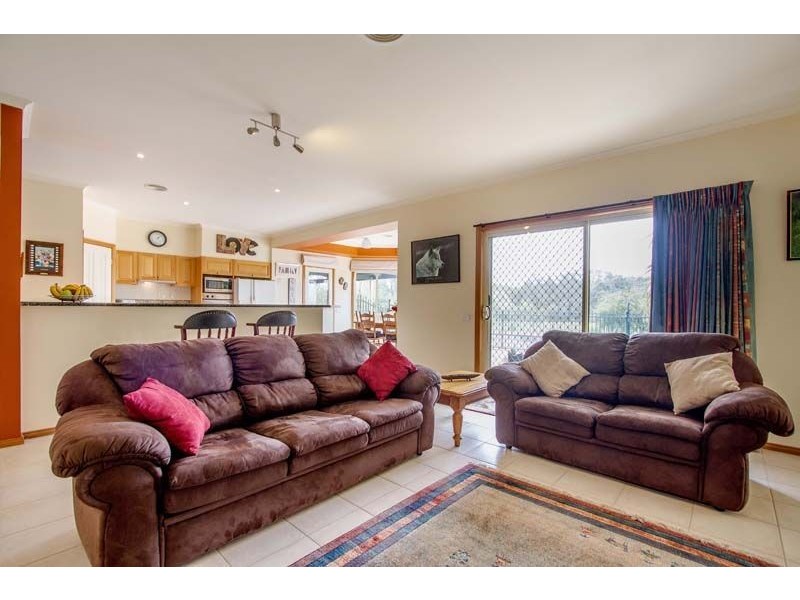 106 Weeroona Road, Langwarrin South VIC 3911