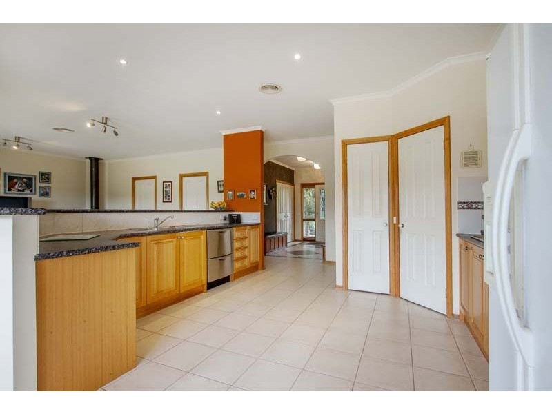 106 Weeroona Road, Langwarrin South VIC 3911