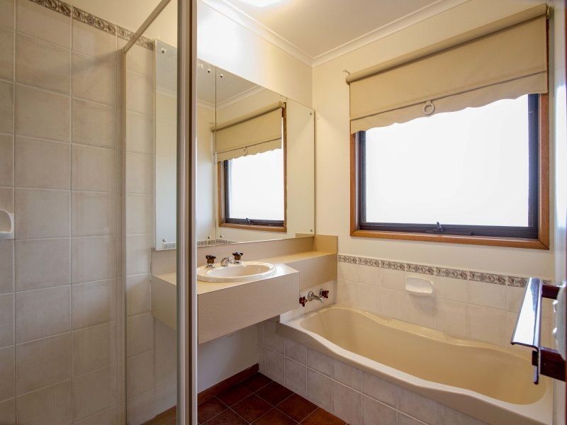 34 Jackson Drive, Langwarrin VIC 3910