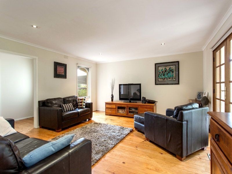 18 Sycamore Street, Langwarrin VIC 3910