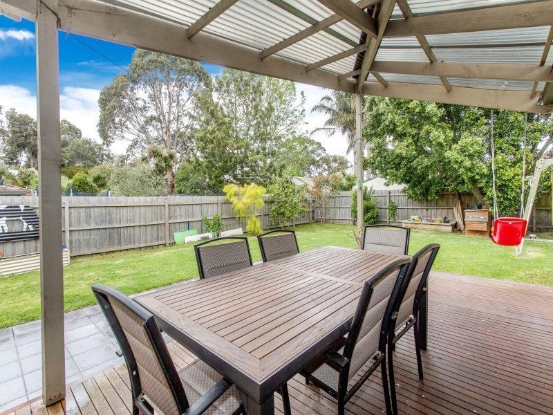 18 Sycamore Street, Langwarrin VIC 3910