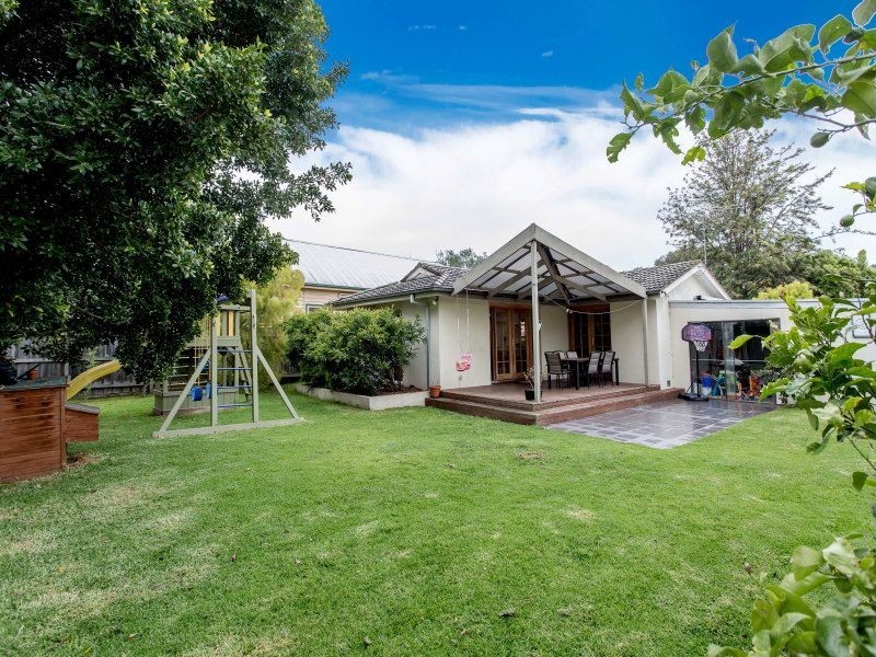 18 Sycamore Street, Langwarrin VIC 3910