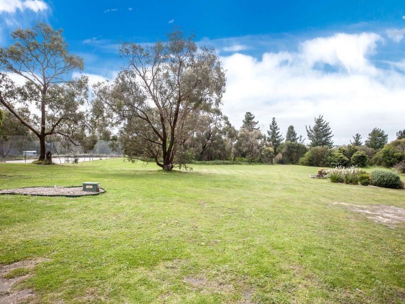 655 Robinsons Road, Langwarrin VIC 3910