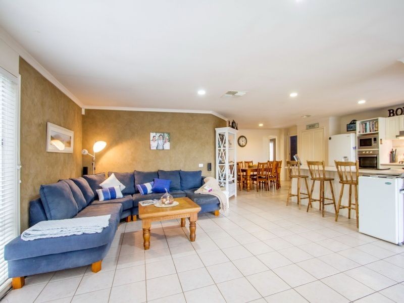 7 Claire Court, Langwarrin VIC 3910