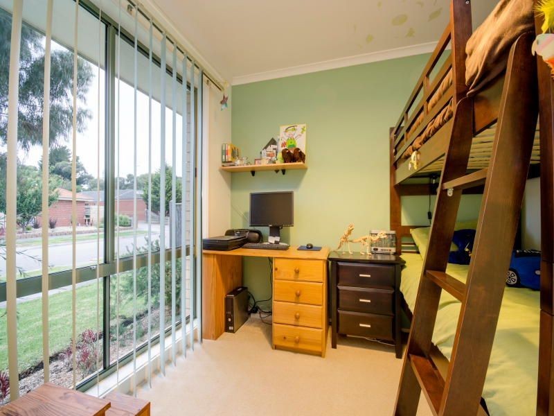 15 Raneen Drive, Langwarrin VIC 3910