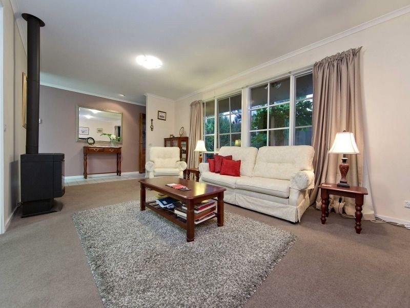 8 Casuarina Close, Langwarrin VIC 3910