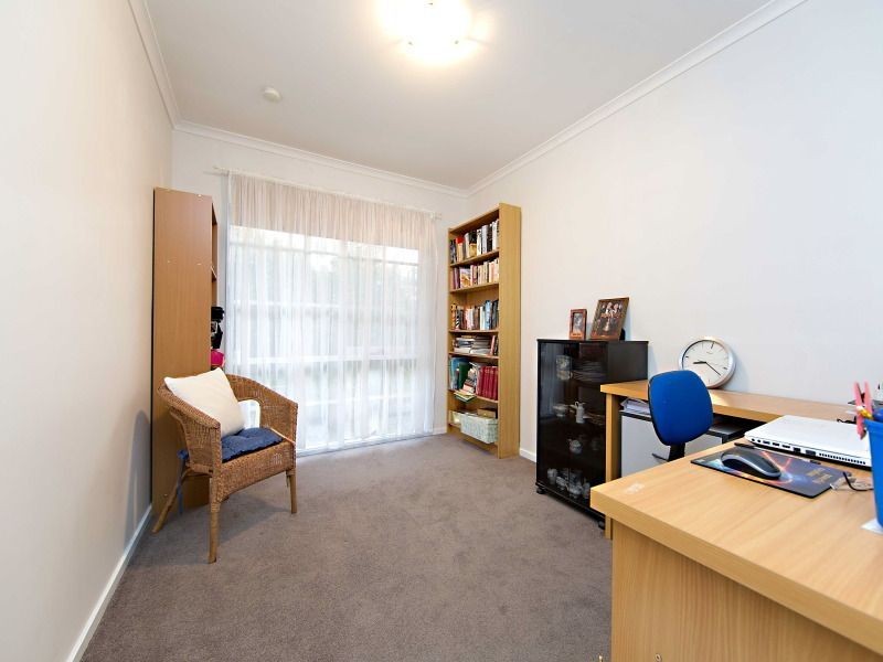 8 Casuarina Close, Langwarrin VIC 3910