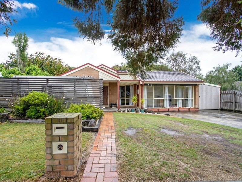 21 Burgess Drive, Langwarrin VIC 3910