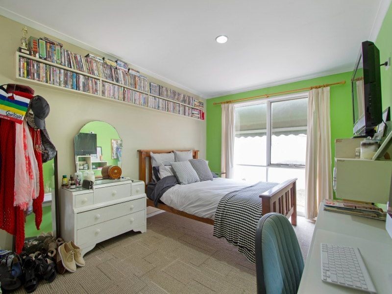 21 Burgess Drive, Langwarrin VIC 3910
