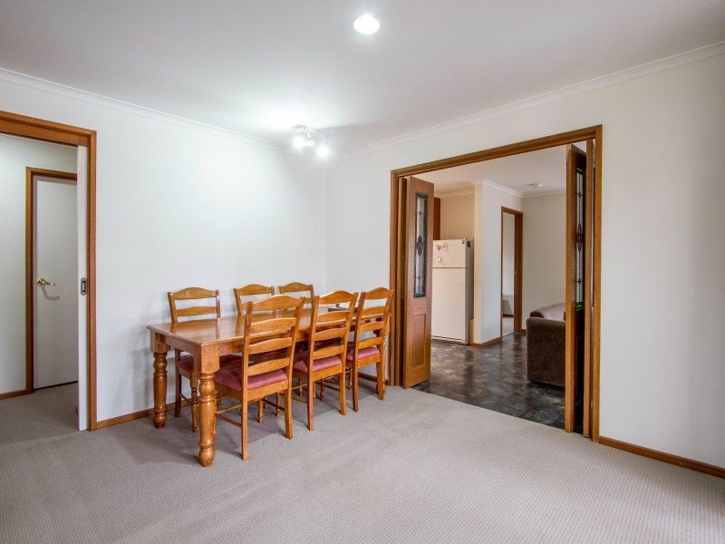 21 Burgess Drive, Langwarrin VIC 3910