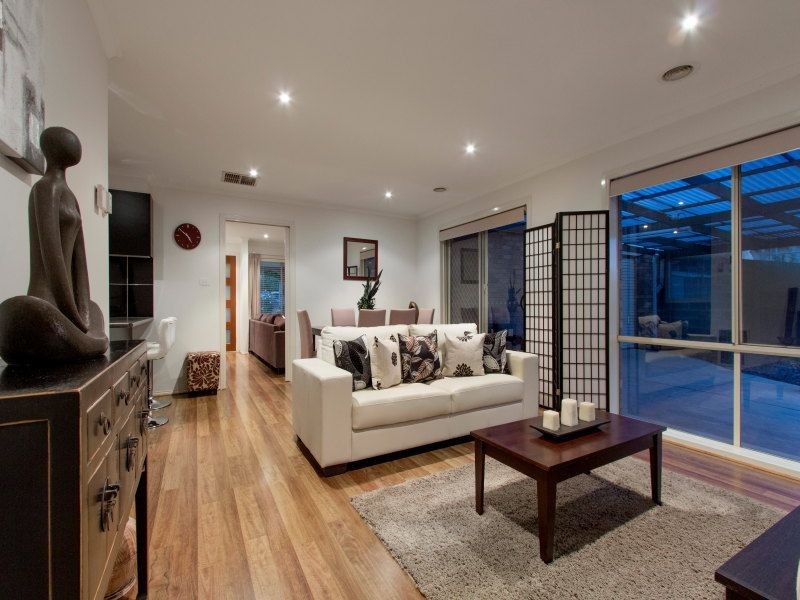 49 Laurel Crescent, Carrum Downs VIC 3201