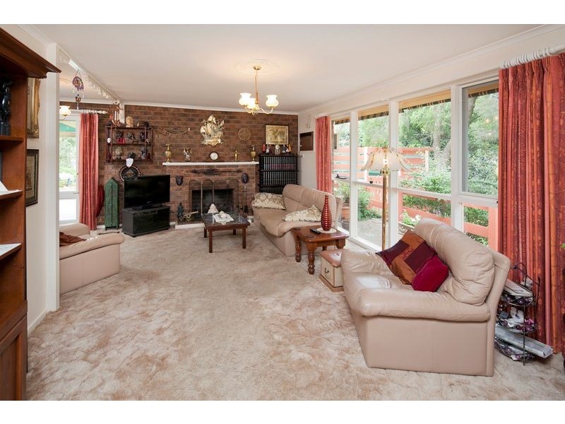 2 Oak Grove, Langwarrin VIC 3910