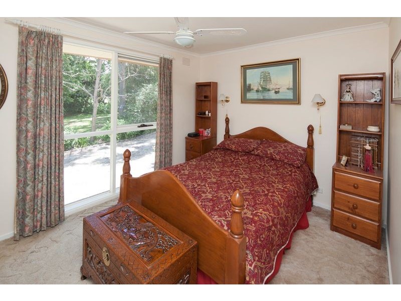 2 Oak Grove, Langwarrin VIC 3910