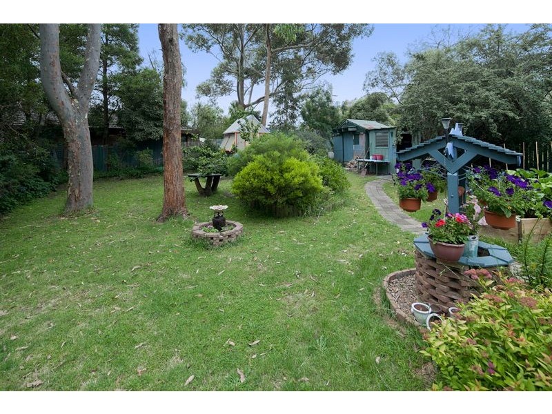 2 Oak Grove, Langwarrin VIC 3910