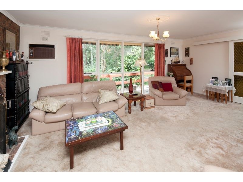 2 Oak Grove, Langwarrin VIC 3910