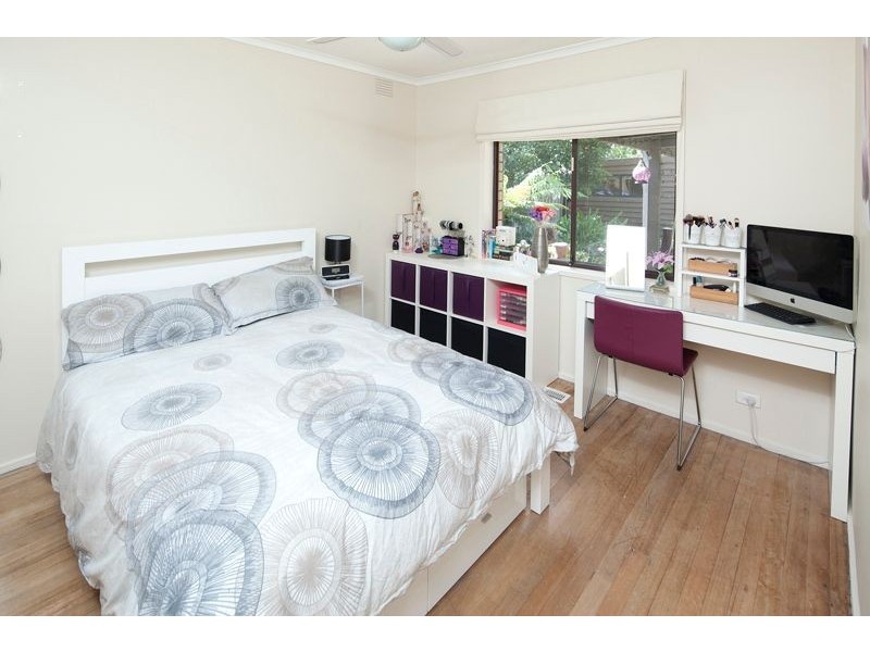 27 Paterson Avenue, Langwarrin VIC 3910