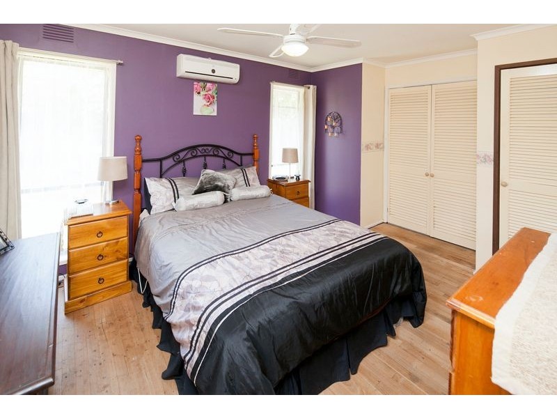 27 Paterson Avenue, Langwarrin VIC 3910