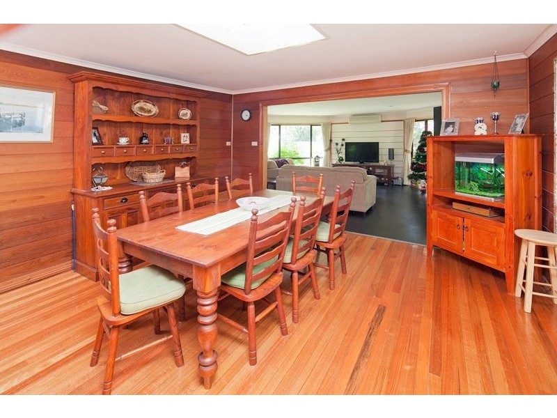 27 Paterson Avenue, Langwarrin VIC 3910