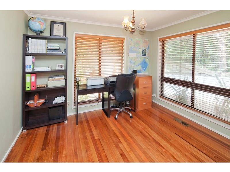 27 Paterson Avenue, Langwarrin VIC 3910