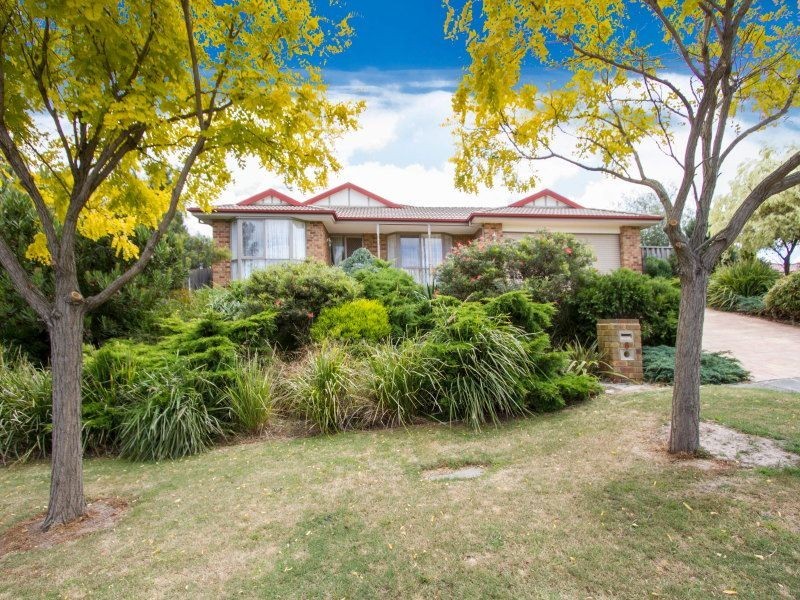 8 Manuka Mews, Langwarrin VIC 3910