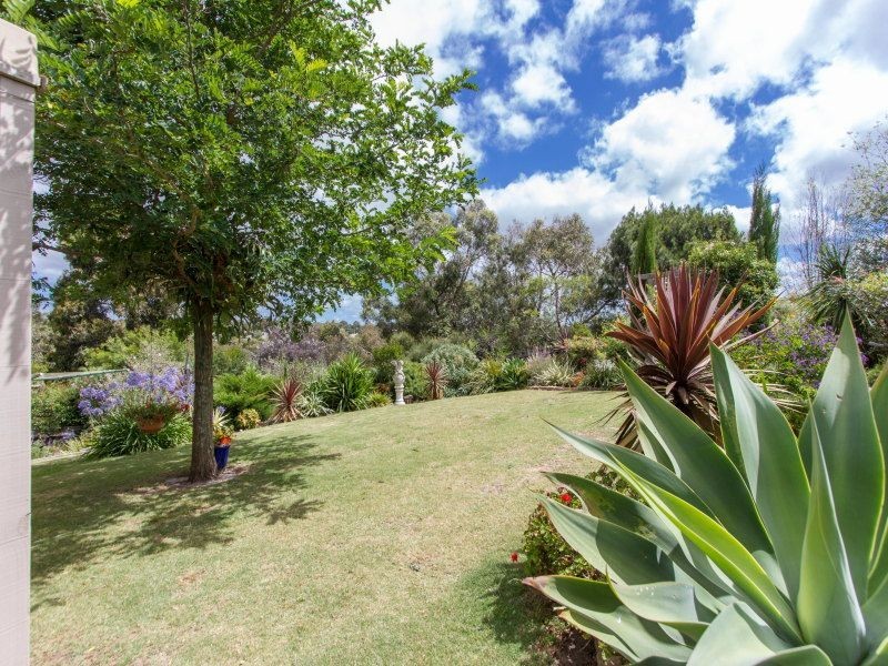 8 Manuka Mews, Langwarrin VIC 3910