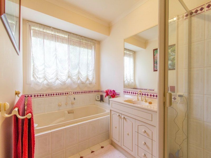 8 Manuka Mews, Langwarrin VIC 3910