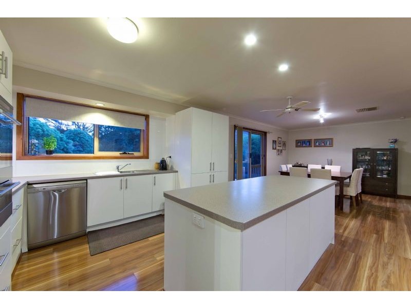 4 Beverley Court, Langwarrin VIC 3910