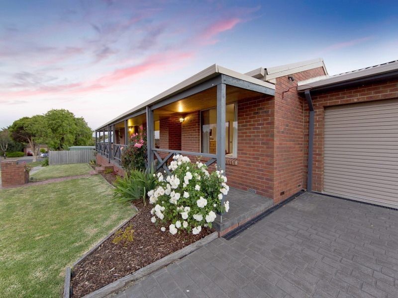 4 Beverley Court, Langwarrin VIC 3910