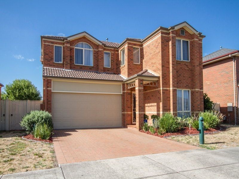 10  Pepperbush Crescent, Langwarrin VIC 3910