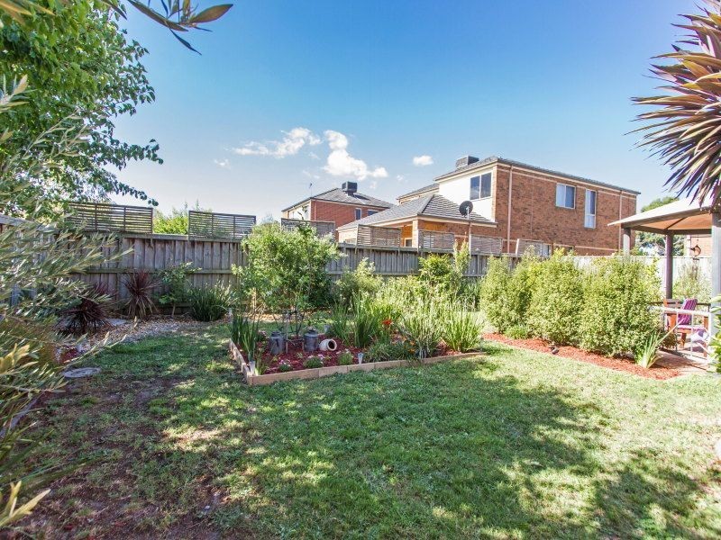 10  Pepperbush Crescent, Langwarrin VIC 3910