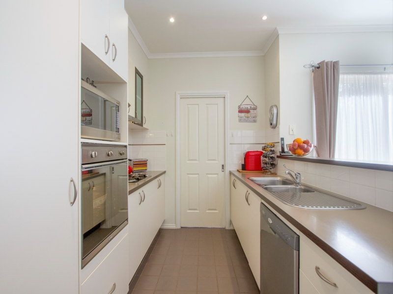 10  Pepperbush Crescent, Langwarrin VIC 3910