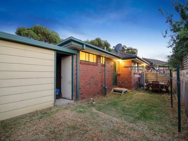 2/18 Monze Drive, Langwarrin VIC 3910