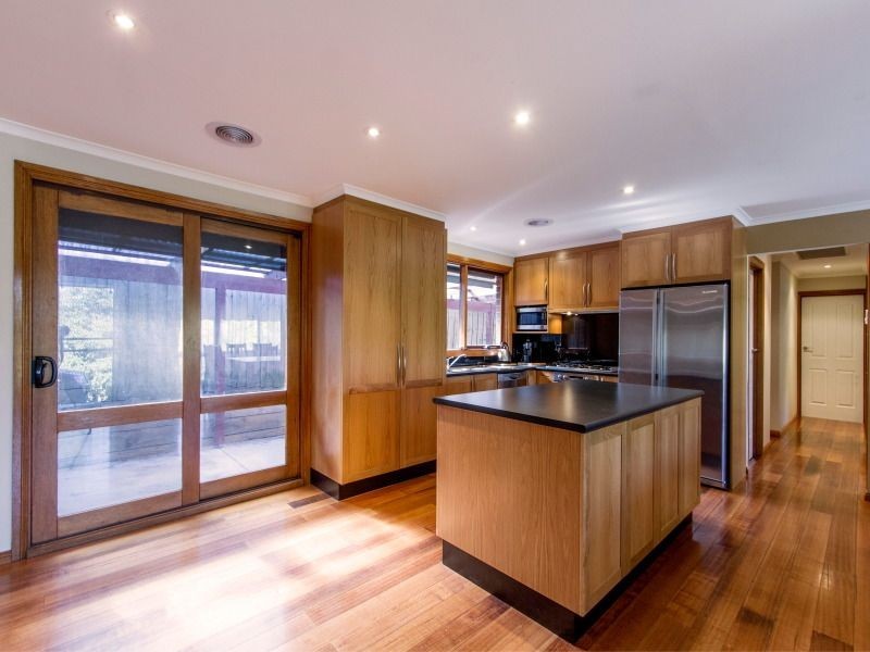 4 Larch Street, Langwarrin VIC 3910