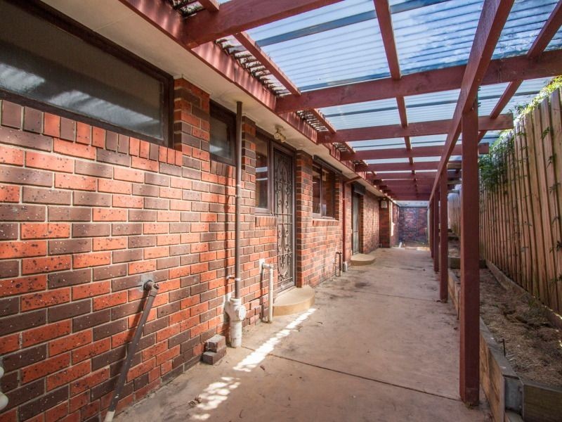 4 Larch Street, Langwarrin VIC 3910