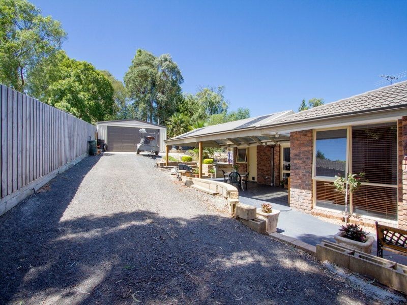 6 Poplar Grove, Langwarrin VIC 3910
