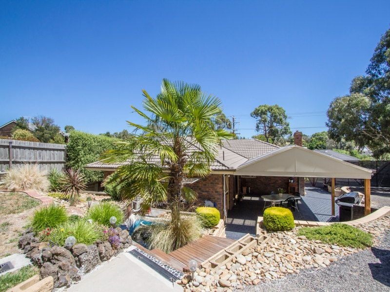 6 Poplar Grove, Langwarrin VIC 3910