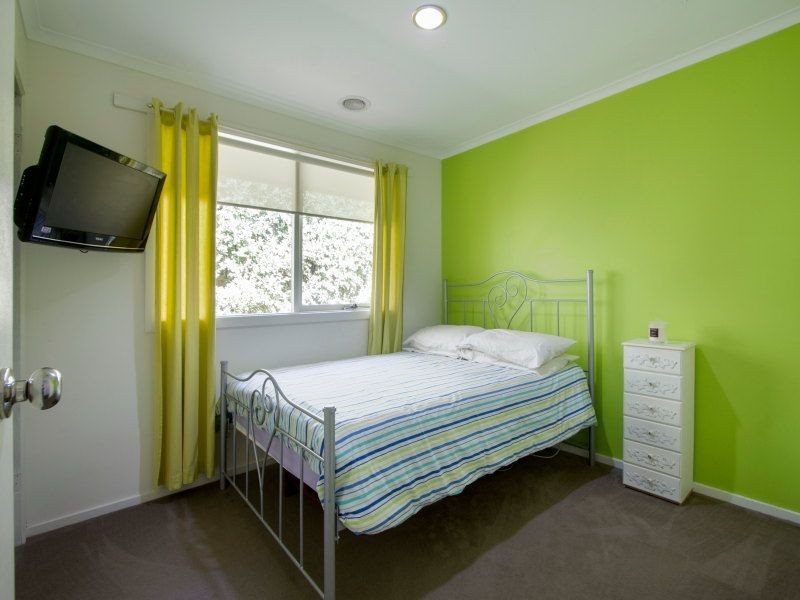 6 Poplar Grove, Langwarrin VIC 3910