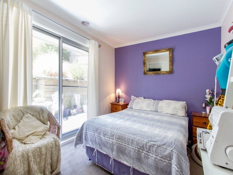 6 Poplar Grove, Langwarrin VIC 3910