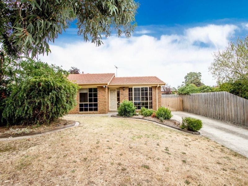 33 Hornsby Drive, Langwarrin VIC 3910