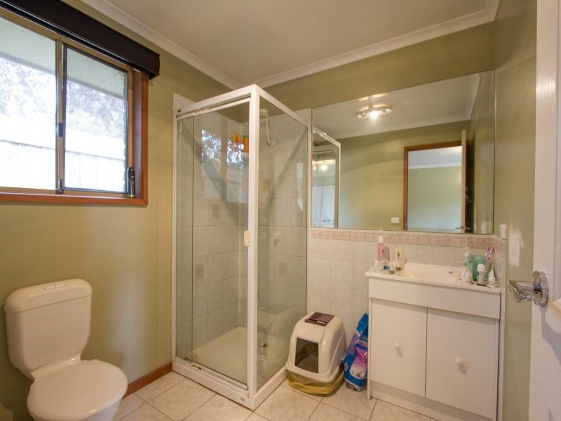 33 Hornsby Drive, Langwarrin VIC 3910