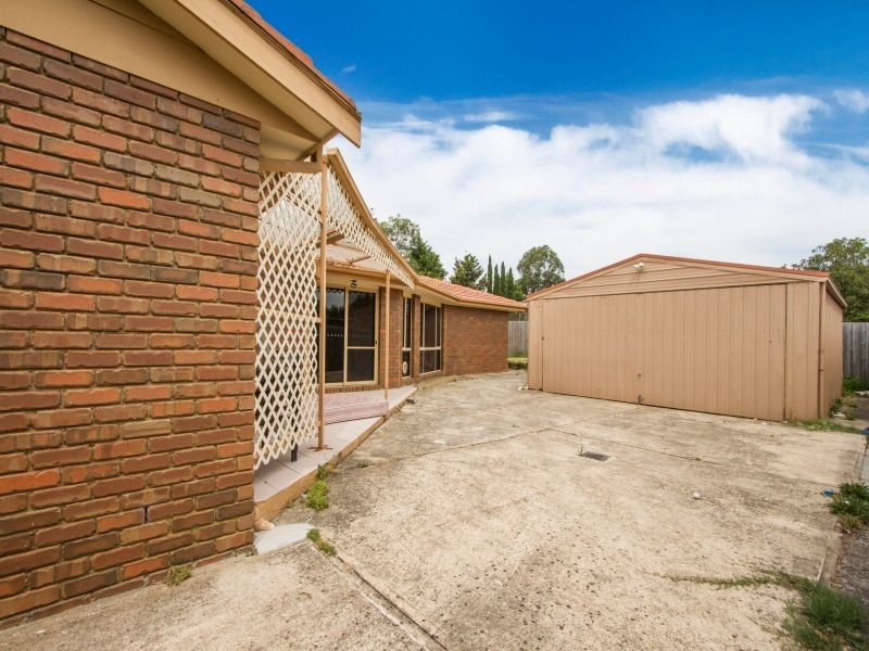 33 Hornsby Drive, Langwarrin VIC 3910